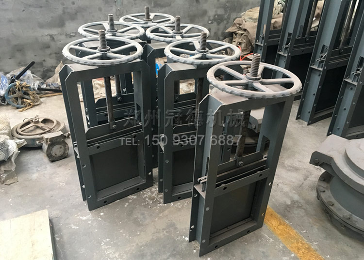 冠德細(xì)灰閘板門